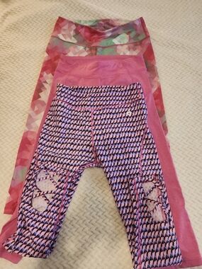 3 Pairs Womens Pink/purple Multicolor Geometric 3/4 Length Active Leggings